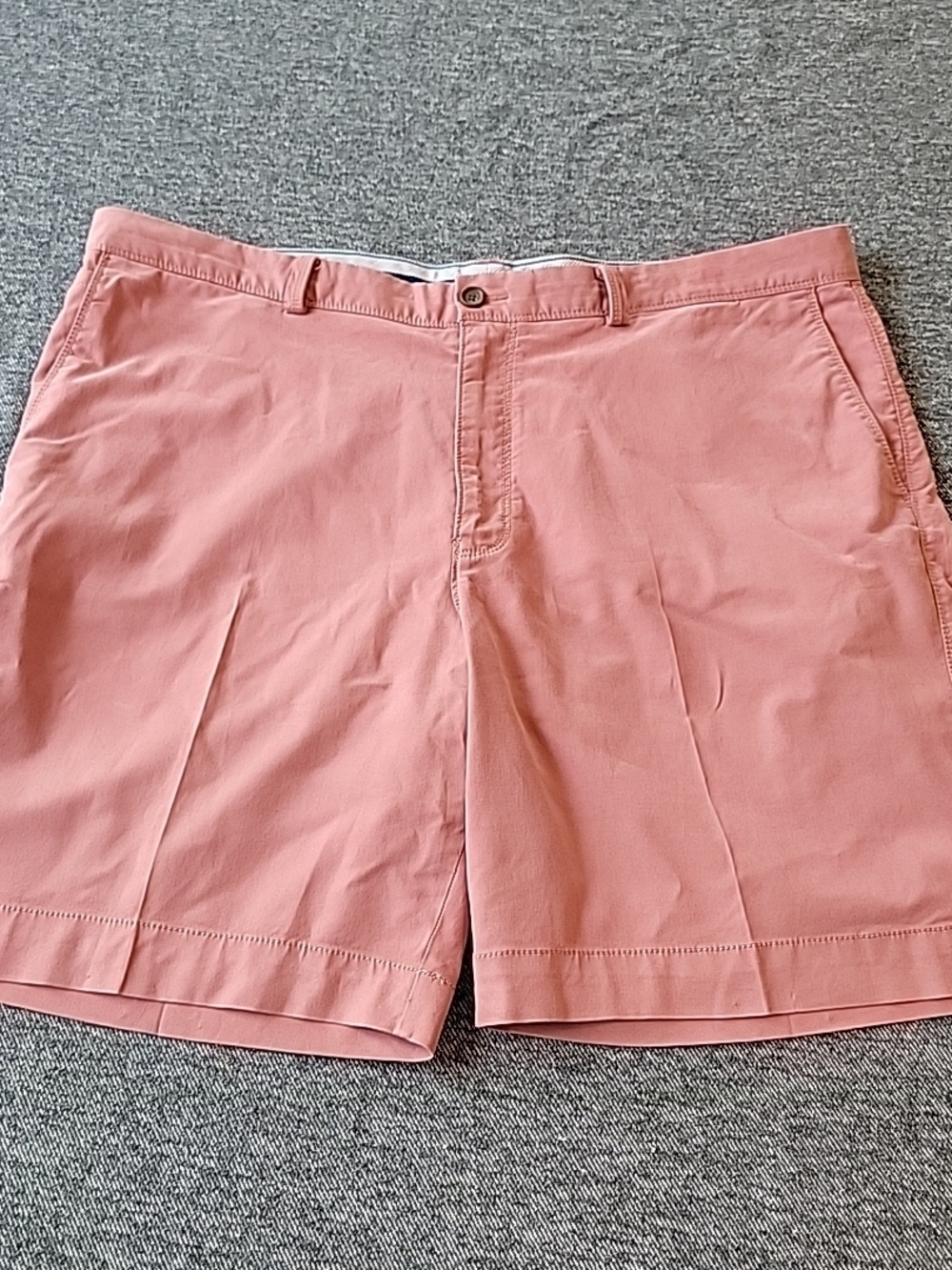 Tommy Bahama Shorts Men's 42 Ashore Thing Red Inseam 9 Beach Casual Dadcore